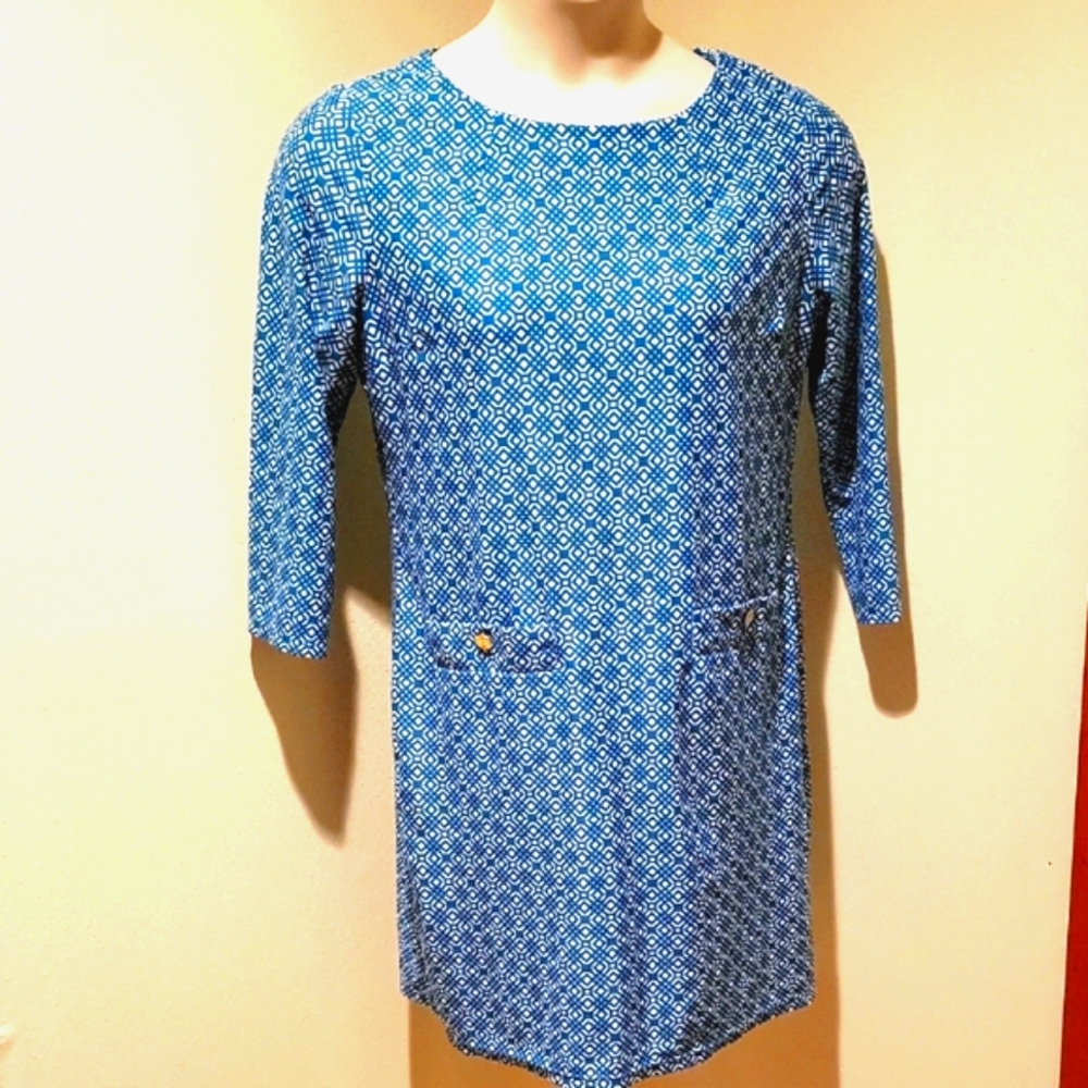JUDE CONNALLY MARLOWE SHIFT DRESS WITH 3/4 LENGTH SLEEVES